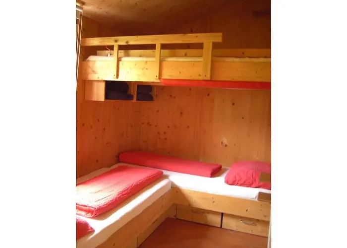 別荘 Alpendorf Dachstein West 15 *