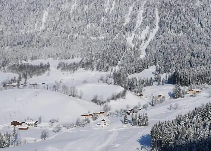 Alpendorf Dachstein West 15 別荘 アンベルク・イム・ランマータール